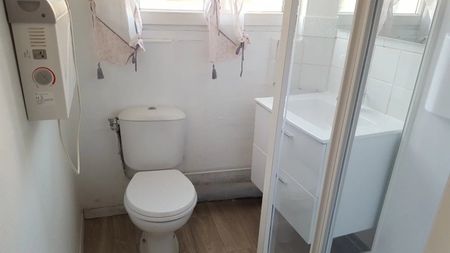 Location Appartement 3 pièces 60m² LE PORTEL 62480 - Photo 5