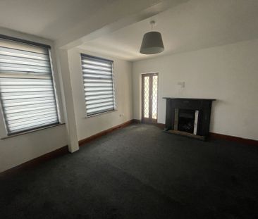19 Green Lane, S18 - Photo 1