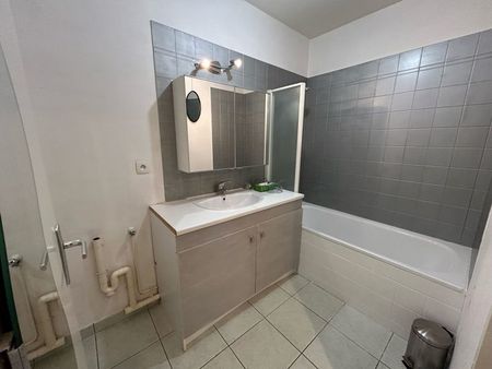 Appartement 2 pièces – 45 m² environ à Le Rheu (ref : G75832) - Photo 4