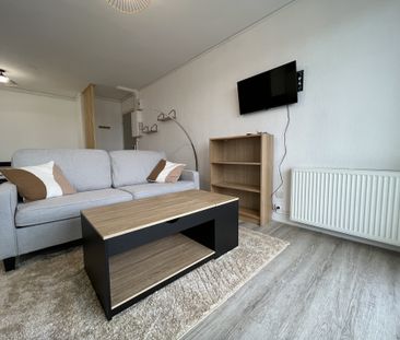 Location Appartement 1 pièce 33m² CHATELLERAULT 86100 - Photo 2