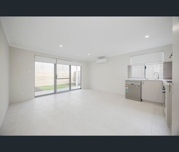 8B Petronas Parkway, Yanchep, WA 6035 - Photo 5