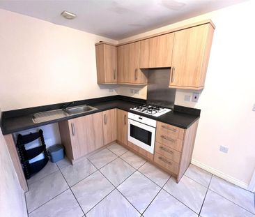 3 bedroom terraced house to rent - Photo 1