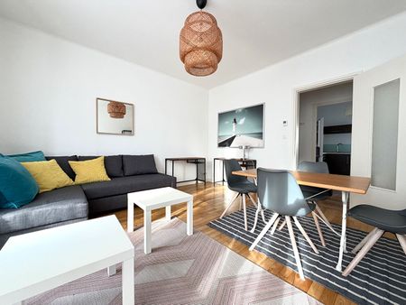 T3 MEUBLÉ - RUE VOLTAIRE - 62 m² - Photo 3