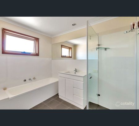 4/1 Goodwin Circuit, Golden Grove, SA 5125 - Photo 5