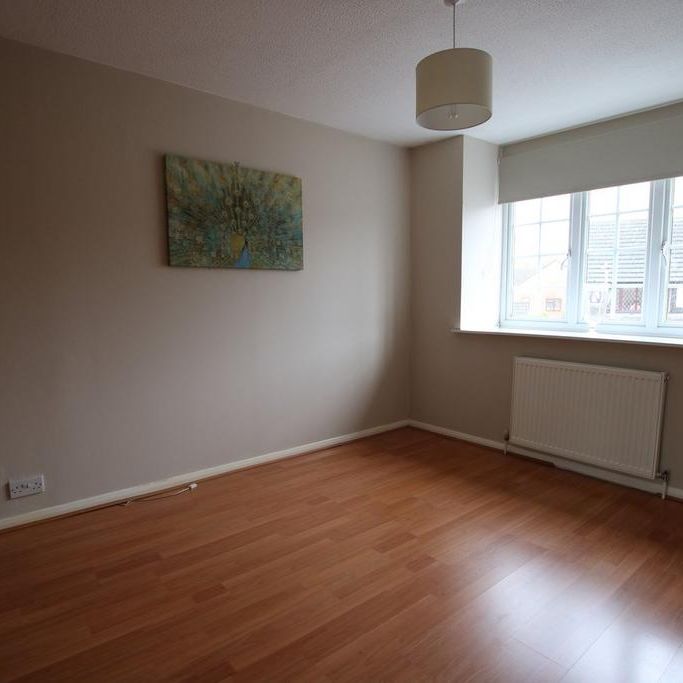 4 bedroom detached house to rent - Photo 1