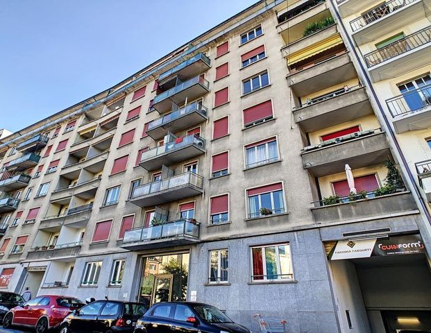 Appartement de 2 pièces au 7ème étage ***visite groupée prévue vendredi 17 janvier à 8h00 sur place et sans inscription préalable*** - Photo 1