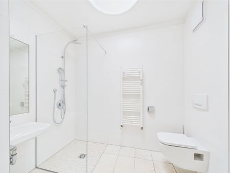 Zentral. Kompakt. Modern. | Mitten in Linz – mitten im Geschehen | 38m² Kompaktwohnung im 3. OG mit Lift | 2m² Loggia - Photo 4