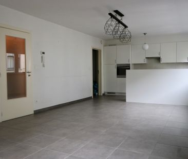 Appartement met 2 slaapkamers en autostaanplaats. - Foto 5