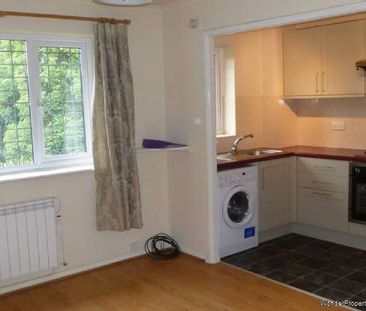 1 bedroom property to rent in Reading - Photo 2