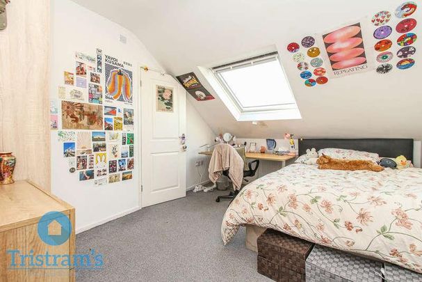 City Road, Beeston, NG9 - Photo 1