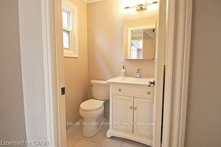 For Lease - 14 Oceanic Drive, Hamilton, Ontario - Photo 4