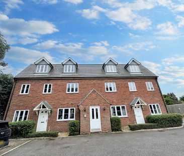 2 bed apartment to rent in Ilminster Road, Taunton, TA1 - Photo 1