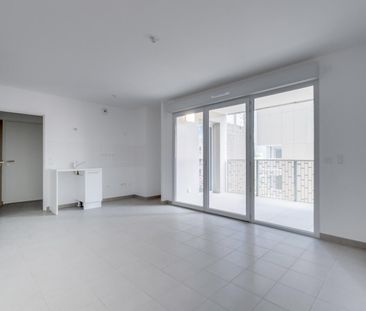 location Appartement T2 DE 42.19m² À NICE - Photo 2