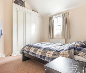 1 Bedroom Flat to Rent in Triangle Estate 197-199 Kennington Lane, ... - Photo 4