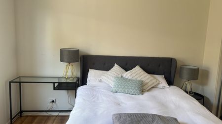 Sunshine West - Photo 3