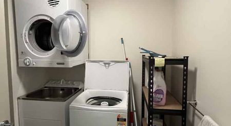 One bedroom with own ensuite - Photo 4