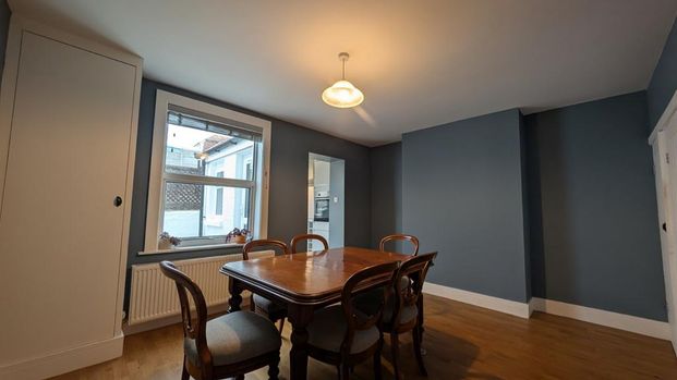 2 bedroom terraced house to rent - Photo 1