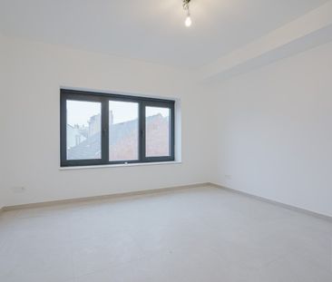 Nieuw gelijkvloers 2 slaapkamerappartement met koer - Photo 2