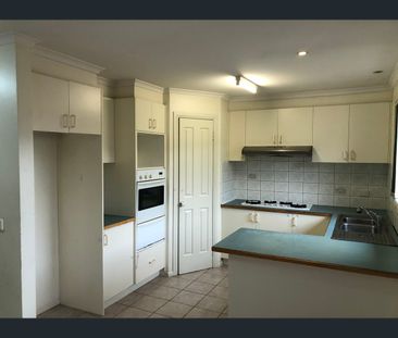 1/3 Morton Street, Clayton, Vic 3168 - Photo 4