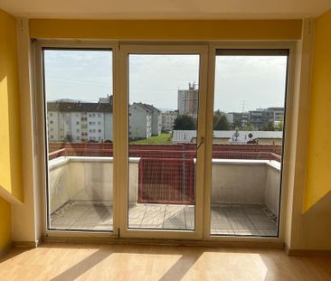 Helle 3-Zimmer Dachgeschosswohnung in Bensheim mit Balkon - Photo 2