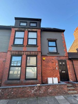 Ensworth Road, Allerton, Liverpool, Merseyside, L18 - Photo 1