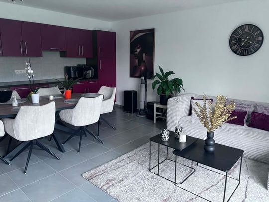 Appartement te huur - Photo 1
