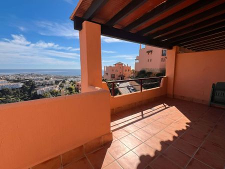 Apartamento de alquiler en Calle Cristobal Colón de Calahonda, 4, Calahonda - Photo 3