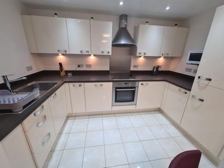 2 bedroom apartment to rent - Photo 4