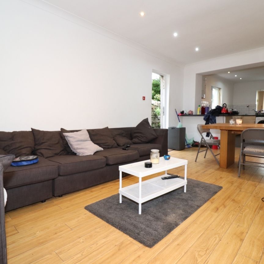 Llandough Street, Cathays - Photo 1