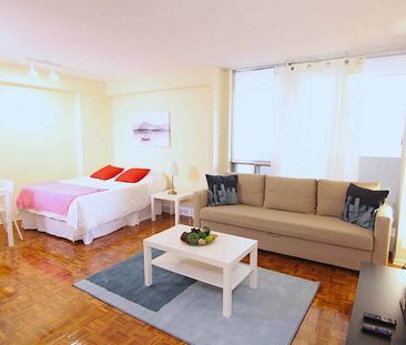 Bachelor Apartment - 565 Sherbourne - Photo 3