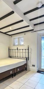 studio to rent Victoria Road, Southampton, Hampshire, SO19 - Photo 4