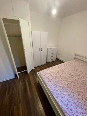 Room in a Shared House, Nethercott House, E3 - Photo 1