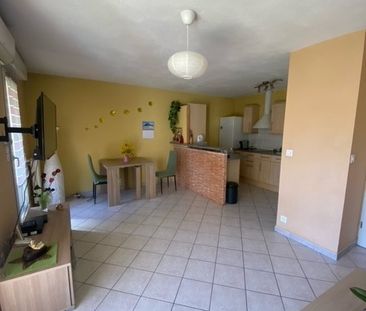 Location Appartement 2 pièces Meublé 50m² LA MOTTE SERVOLEX 73290 - Photo 2