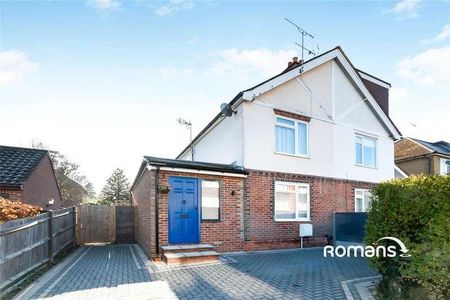 Ringwood Road, Farnborough, Hampshire, GU14 - Photo 5