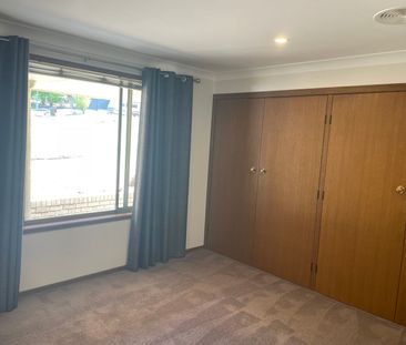 Great North Hill Home! - Photo 3