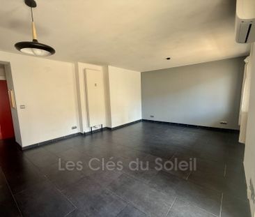 Location appartement 2 pièces 54 m² Toulon - Photo 3