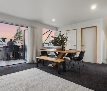 Downtown Main Beach - Photo 4