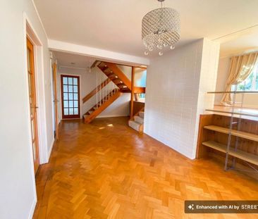 5 bedroom detached house to rent - Photo 1