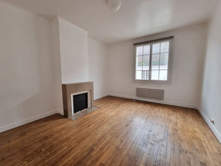 Location Appartement 4 pièces 90m² - Photo 3
