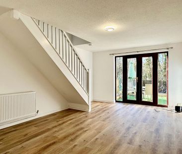 2 bedroom terraced house to rent - Photo 1