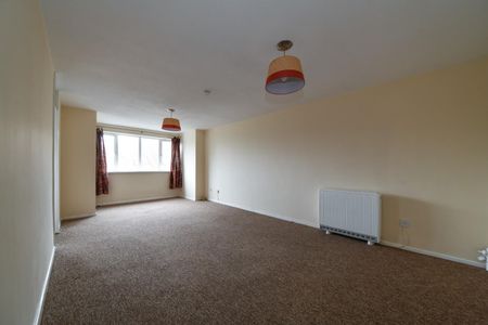 Ingram Crescent East - Photo 2