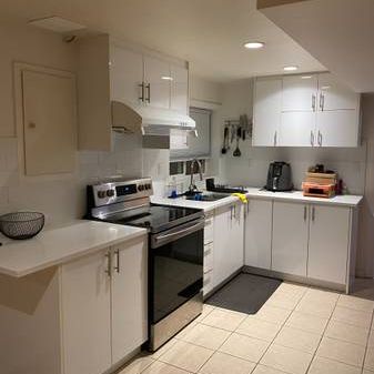 Bright, Modern 2-Bedroom Unit for Students Near QE Park, Vancouver - Photo 3