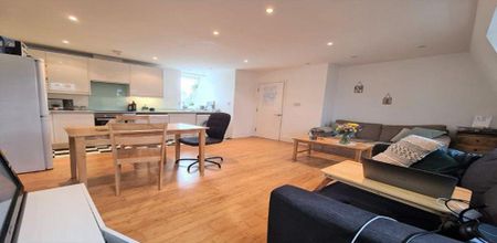 1 bedroom flat to rent - Photo 5