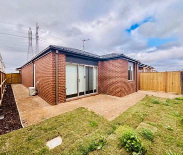 92 Rosso Drive, Tarneit, Vic 3029 - Photo 1