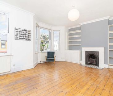 4 bedroom apartment to rent - Photo 2