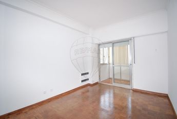 Apartamento T2 em Lisboa