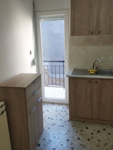 Διαμέρισμα για ενοικίαση Ταμπούρια (Ταμπούρια – Αγία Σοφία) - Photo 3