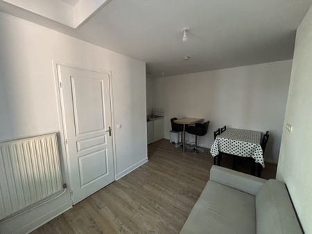 Location Appartement 2 pièces 26m² AMIENS 80000 - Photo 2