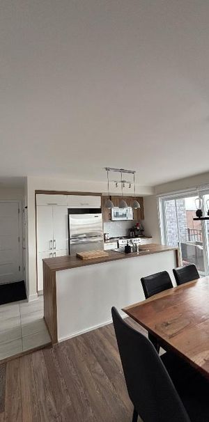 RIVE SUD ! SAINT-AMBLE !! Rare ! GRAND CONDO 3 1/2 - 2017-A/C- 3ieme Étage belle Vue - libre 1er Juin 2026 - Photo 1