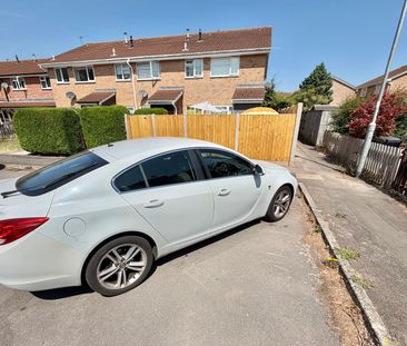 Ashbourne Crescent, Taunton - Photo 5